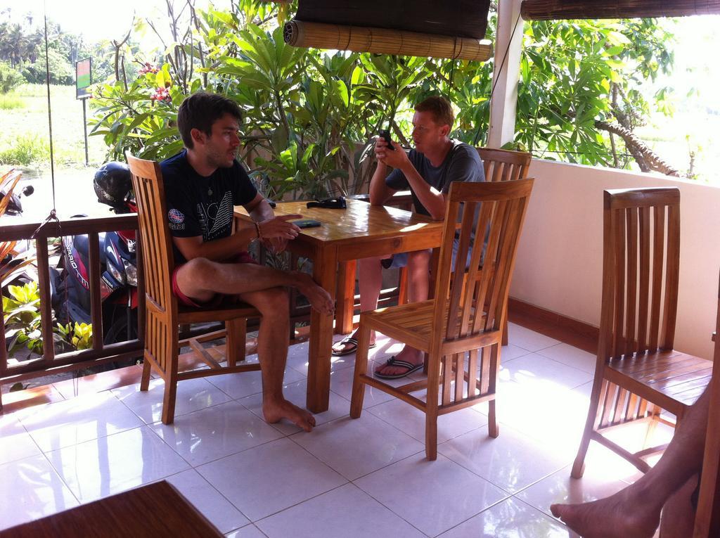 Mesari Homestay Amed Exterior foto